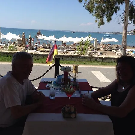 Otel Neptun 3*