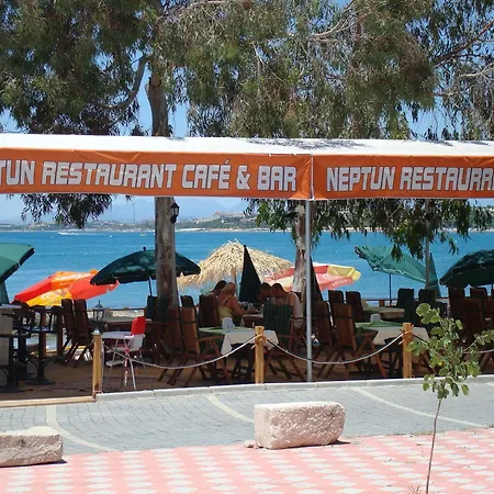 Otel Neptun Side